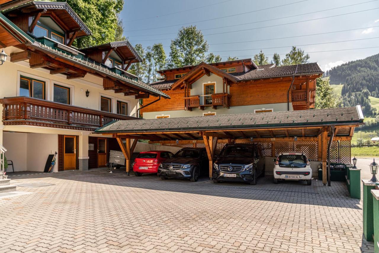 Auschloessl Appartements - Reiteralm Schladming Eksteriør billede