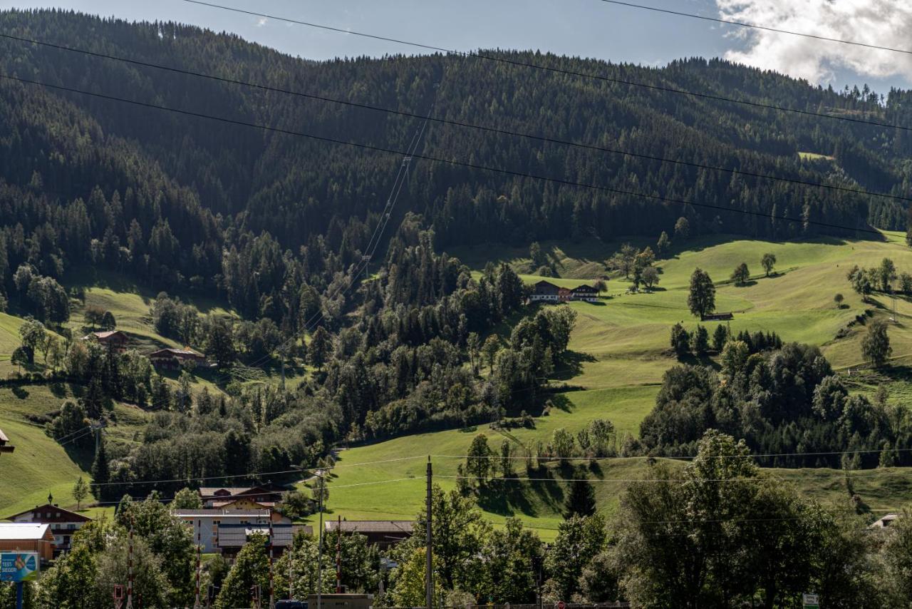 Auschloessl Appartements - Reiteralm Schladming Eksteriør billede